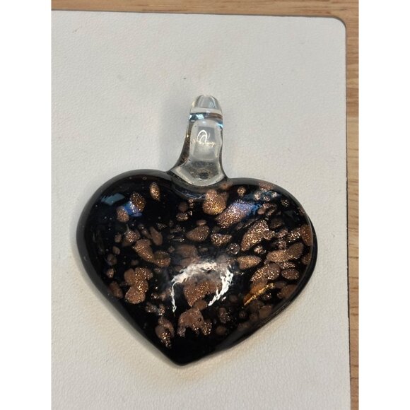 Heart-Shaped Glass Pendant With Gold Flecks - Picture 1 of 6